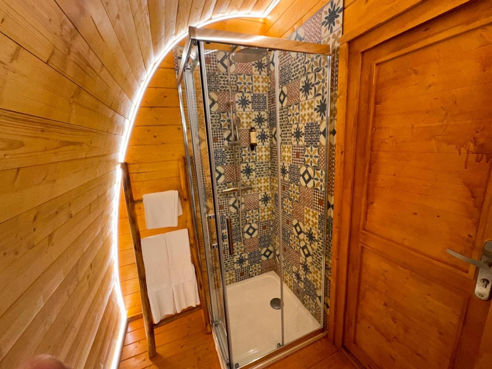 Glicinia Boutique Hotel Freamunde ภายนอก รูปภาพ